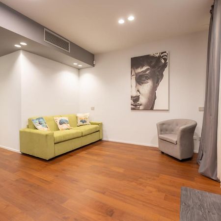We Home - Broletto Boutique Milano Esterno foto