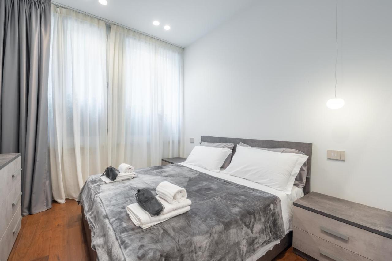 We Home - Broletto Boutique Milano Esterno foto