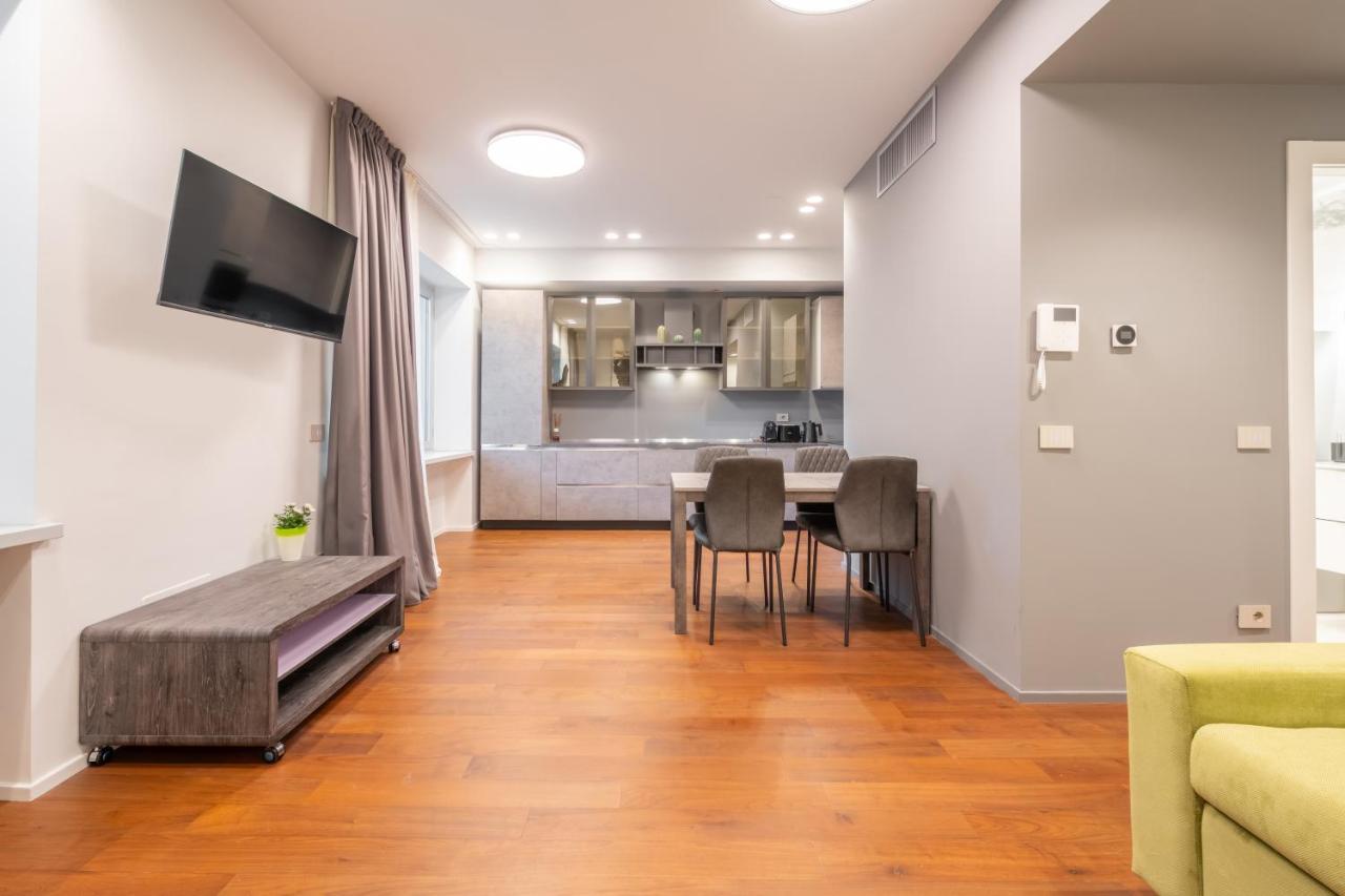 We Home - Broletto Boutique Milano Esterno foto