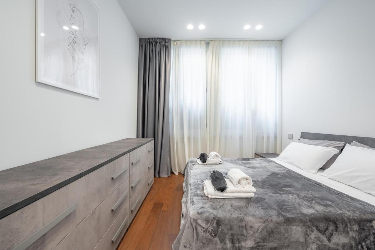We Home - Broletto Boutique Milano Esterno foto